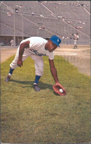 1959 L.A. Dodgers Color Postcard- Jim Gilliam