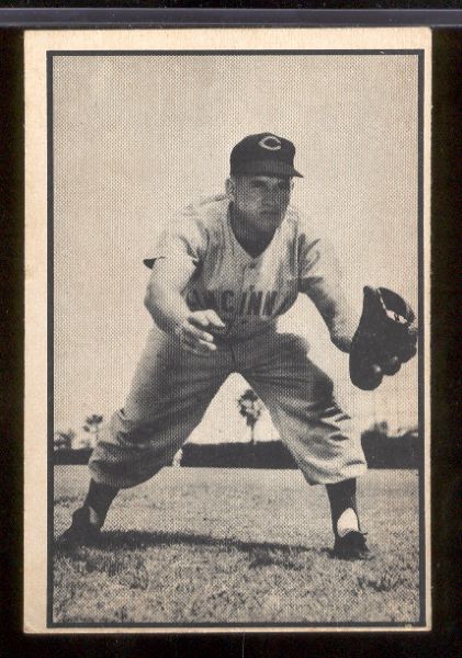 1953 Bowman Bb Black & White- #32 Rocky Bridges, Reds