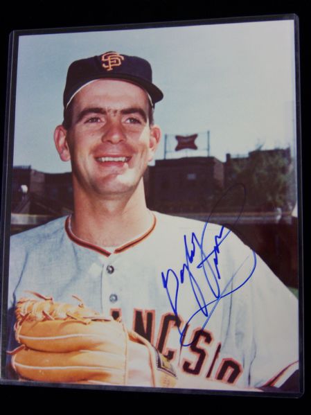 Gaylord Perry Autographed 8x10” Color S.F. Giants Photo