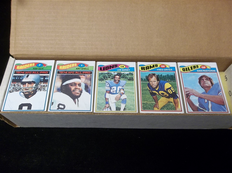 1977 Topps Football- 600 Asst