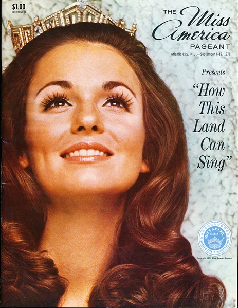 1971 Miss America Pageant Program (1972 Candidates)- Phyllis George on Cover