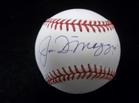 Autographed Joe DiMaggio Official AL MLB Bsbl.- Beckett Certified