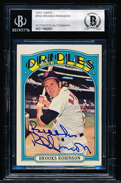 Autographed 1972 Topps Bb- #550 Brooks Robinson, Orioles- Beckett Authenticated & Encapsulated