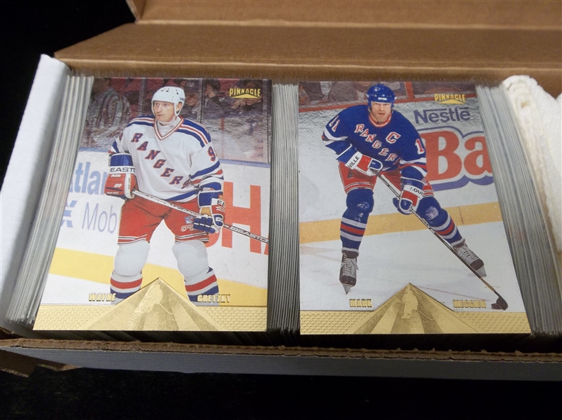 1996-97 Pinnacle Hockey- Gold Foil Near Set of 246 of 250