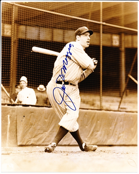 Autographed Joe DiMaggio New York Yankees MLB B/W 8” x 10” Photo