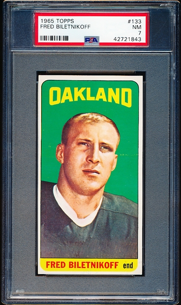 1965 Topps Football- #133 Fred Biletnikoff, Oakland- PSA NM 7