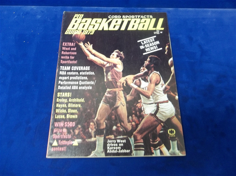 1973 Cord Sportfacts Pro Basketball 1973 Magazine- Kareem Abdul-Jabbar/ Jerry West Cover