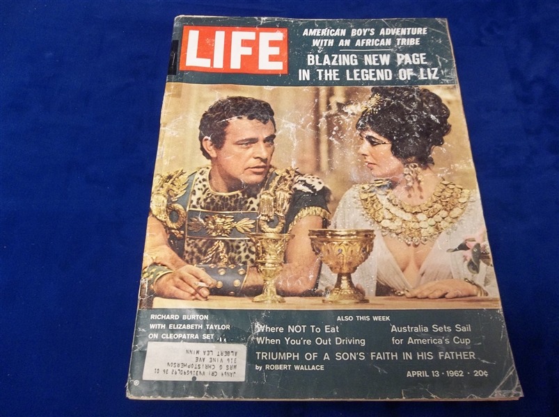 4/13/62 Life Magazine with Mickey Mantle/ Roger Maris Post Cereal Card Insert Intact