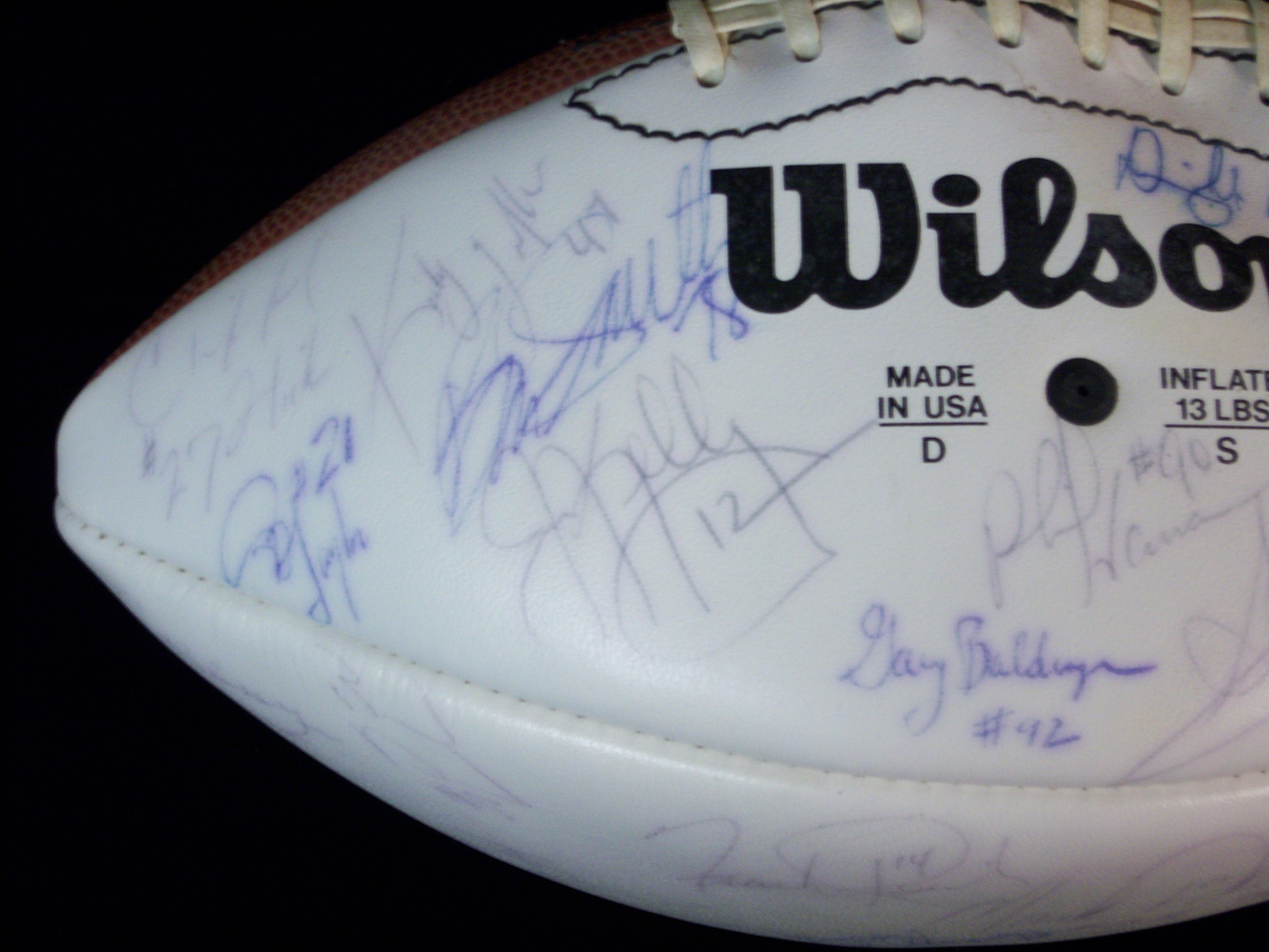 Lot Detail - 1990-1993 Super Bowl Buffalo Bills Team Signed Football w.  Kelly & Thomas