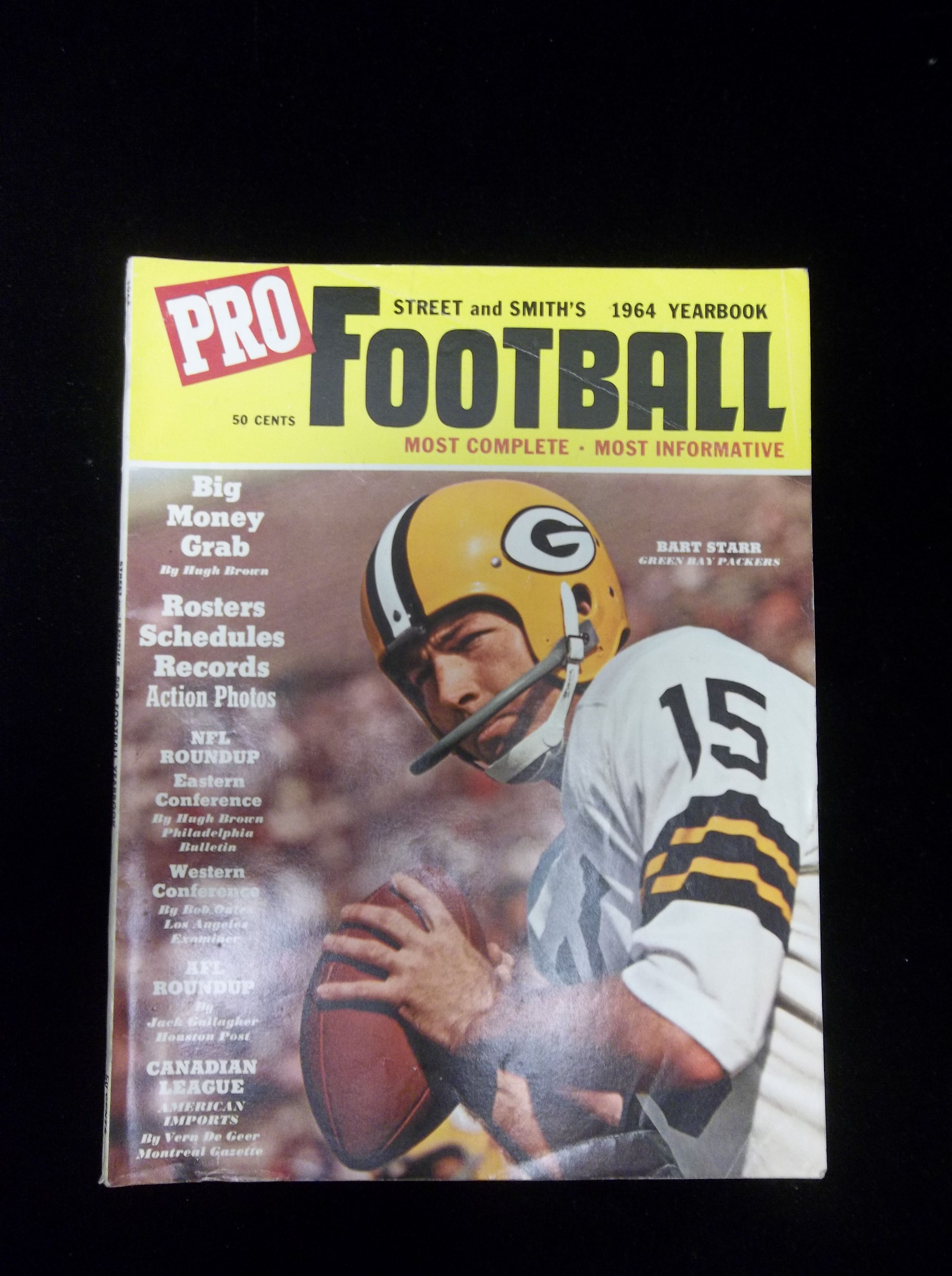 Street And Smiths Pro Football Magazine