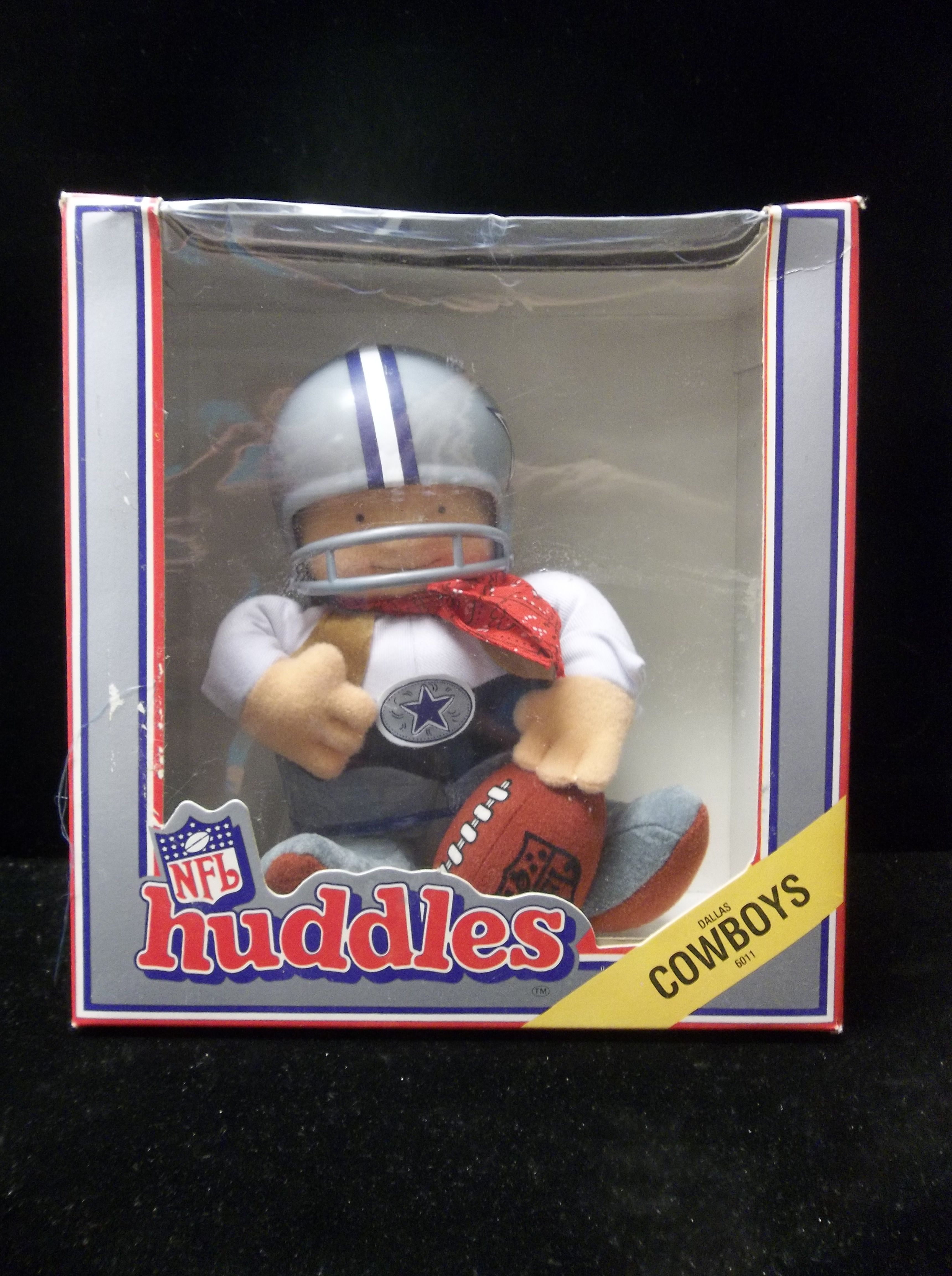 RARE 1983 8 HOUSTON OILERS NFL HUDDLES BY TUDOR GAMES INC