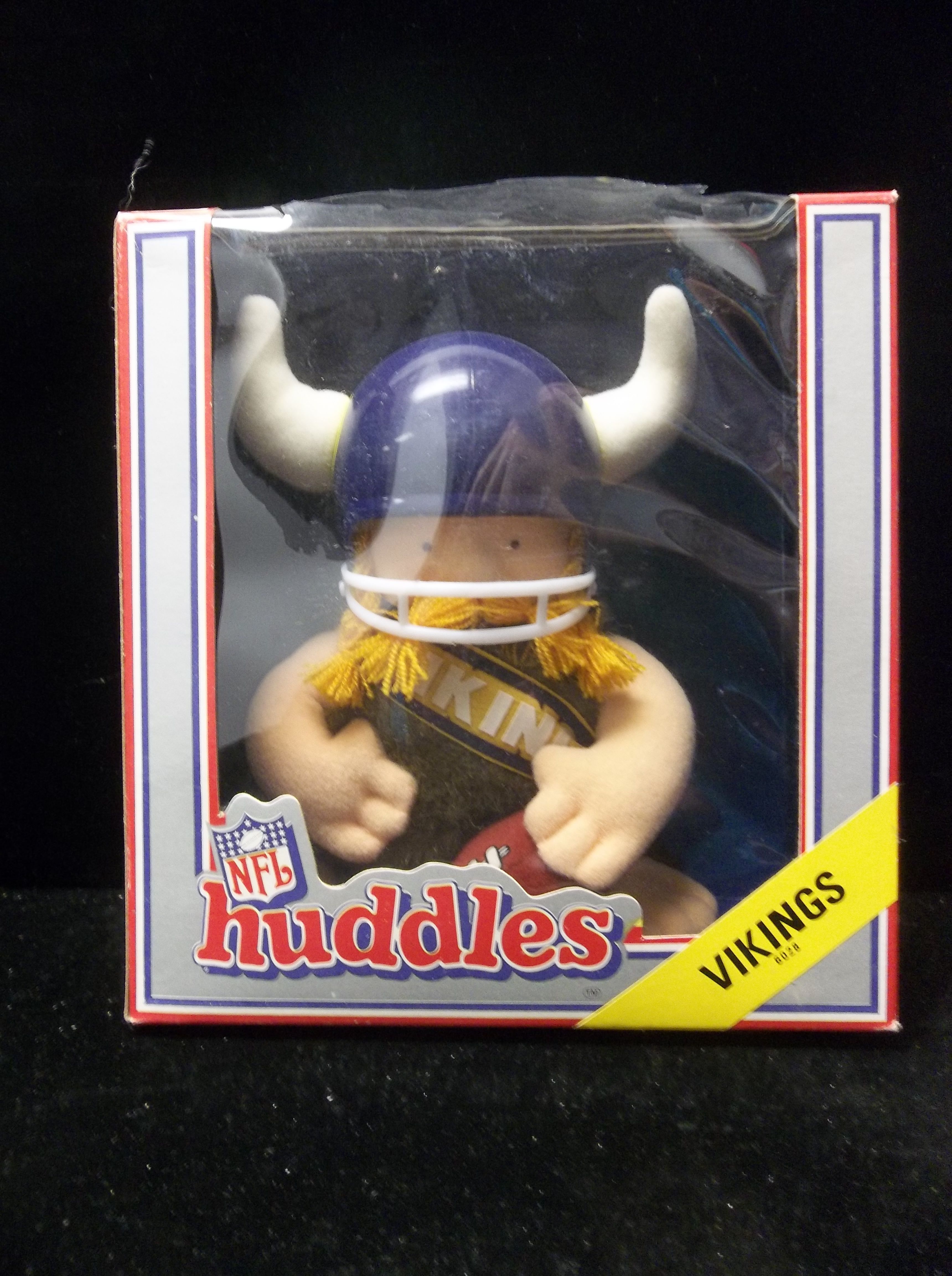 Lot Detail - 1983 Tudor Games, Inc. NFL Huddles Mascot Plush Toy- Minnesota  Vikings