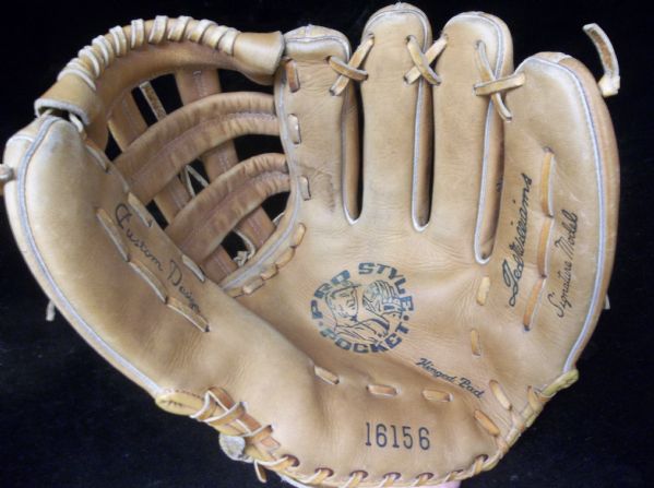 1960’s-70’s Ted Williams Bsbl. Sears-Roebuck Ted Williams Brand Fielder’s Glove