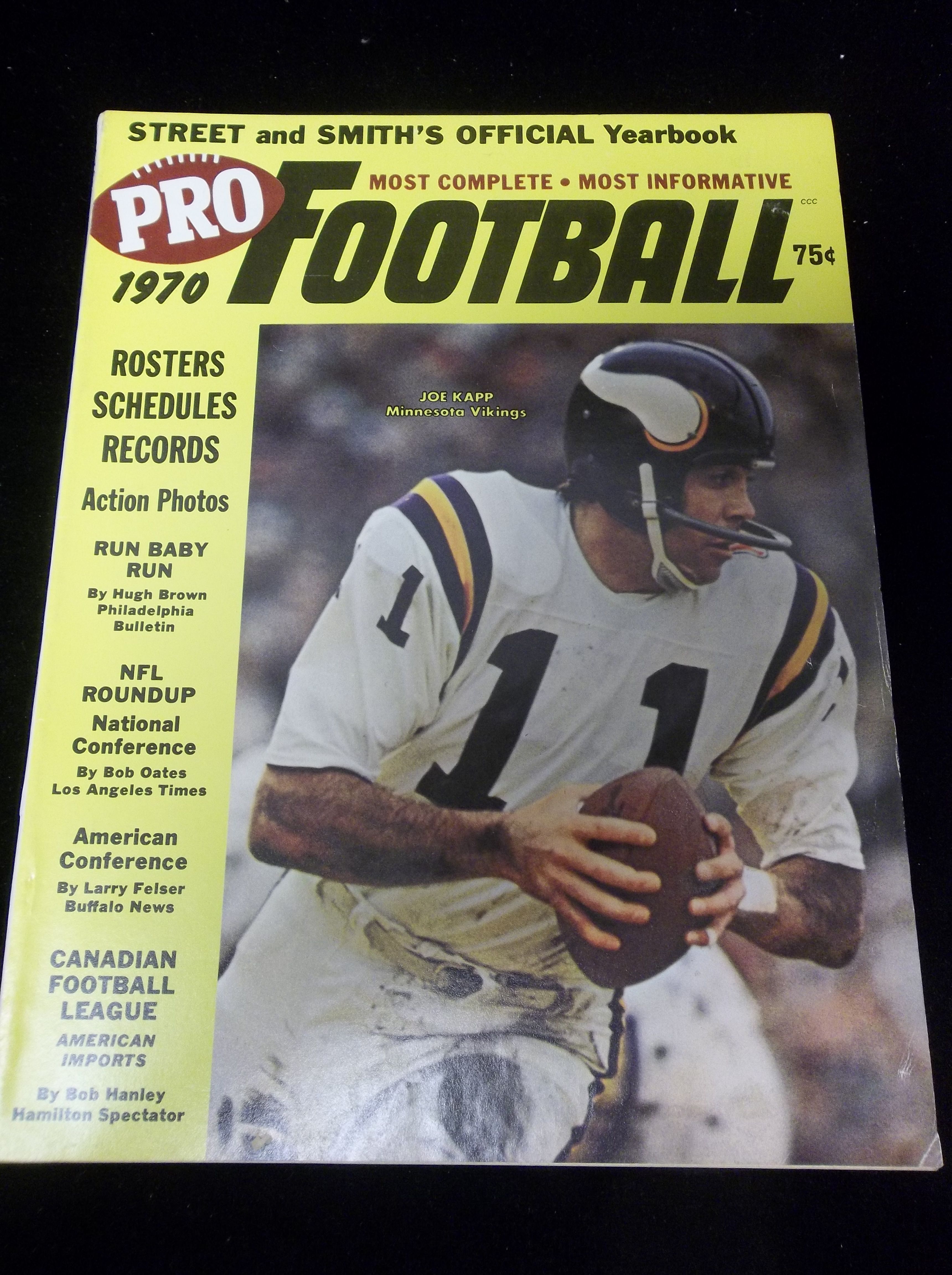 Street & Smith's Pro-Football Yearbook