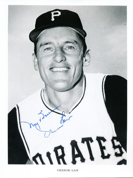 Vern Law Autographed Pittsburgh Pirates Bsbl. B/W 8” x 10” Photo