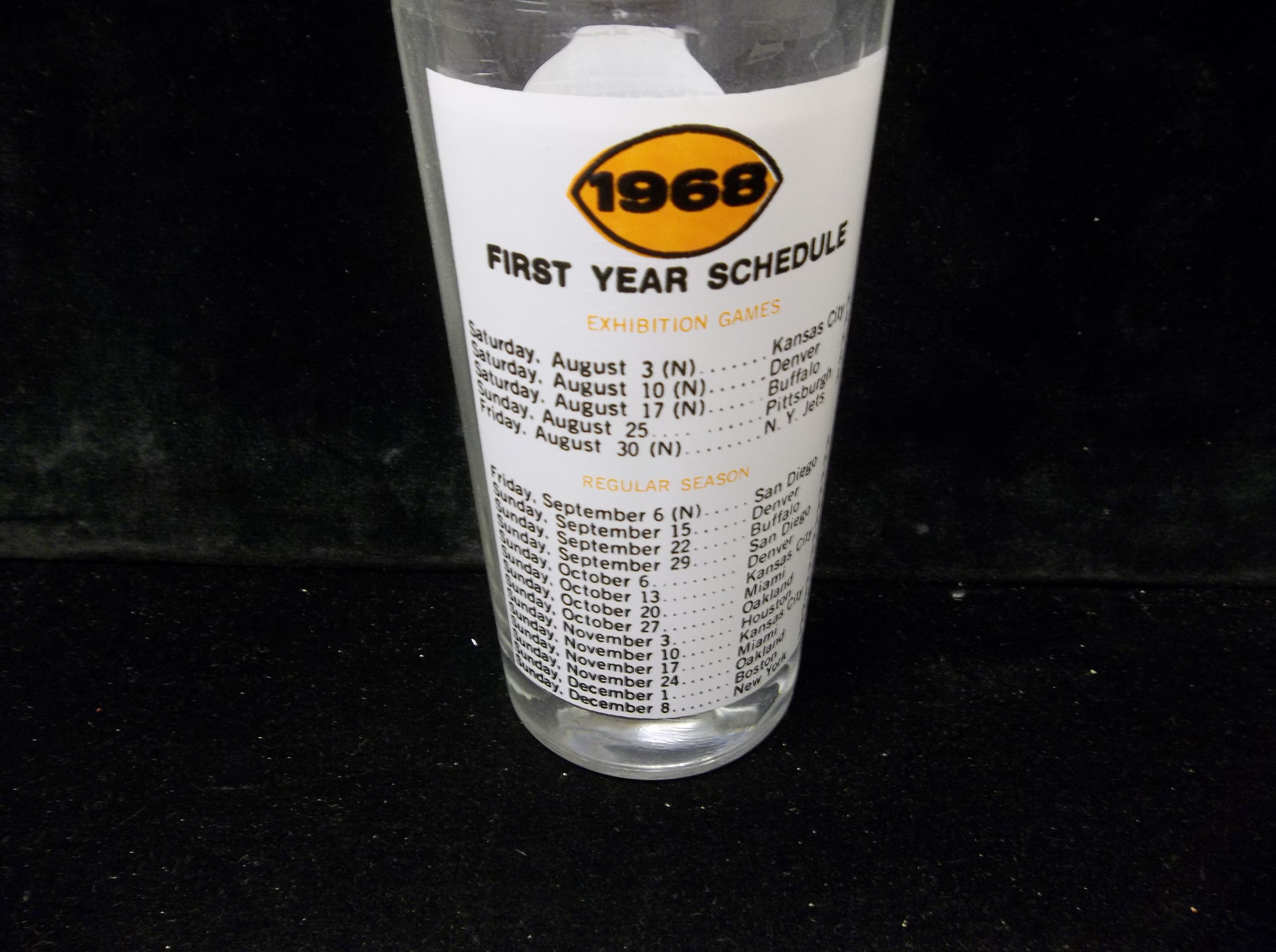 RARE! 1968 CINCINNATI BENGALS' YEAR SCHEDULE GLASS - TIQUE-TOCK