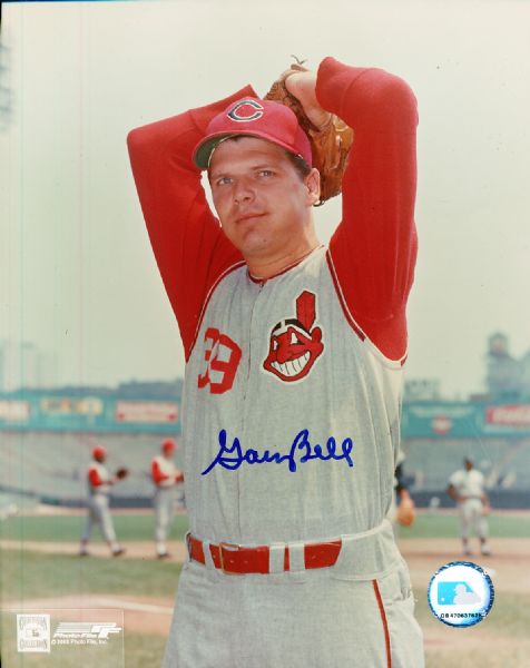 Gary Bell Autographed Cleveland Indians Color 8” x 10” Photo