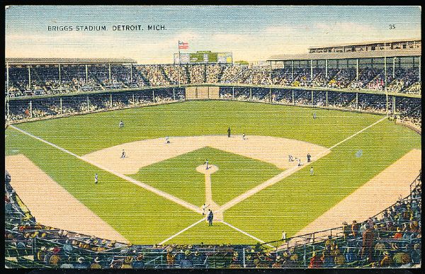 Briggs Stadium, Detroit- Baseball Stadium Postcard- Linen #35-65054