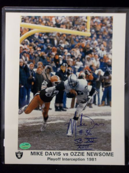 Mike Davis Autographed Oakland Raiders Ftbl. 8” x 10” Color Photo- SGC Certified