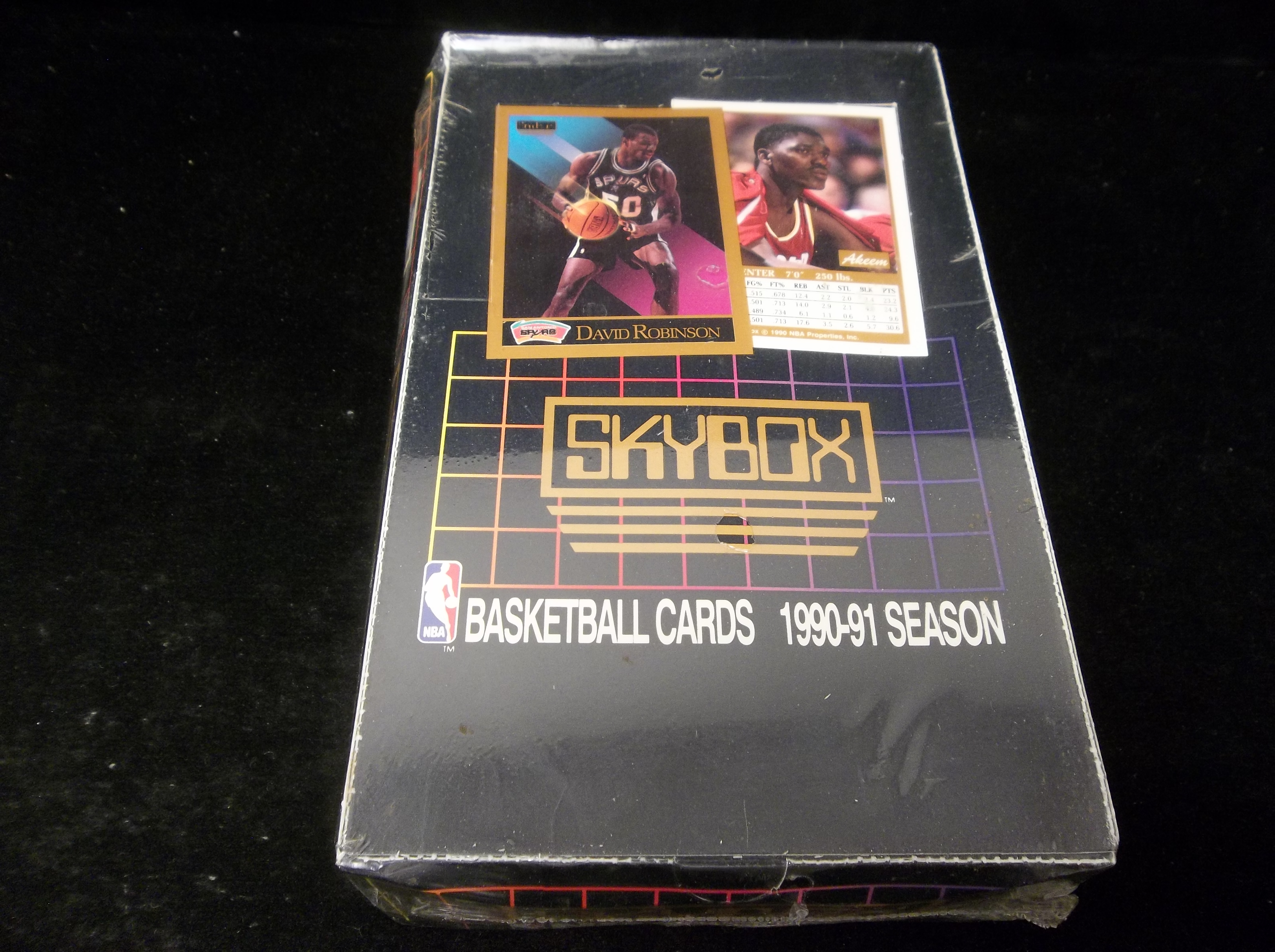 Lot Detail - 1990-91 Skybox Basketball- Series #1- One Unopened Wax Box