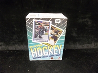 1990-91 Topps Hockey- 1 Unopened Wax Box