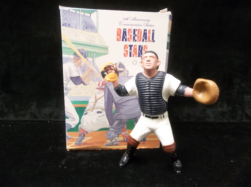 1988 Hartland Plastics, Inc. 25th Anniversary Yogi Berra (Yankees) Figurine in Original Box