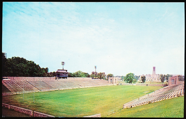 Wyer Photo Cards “TO-8, 1306-C: The University of Toledo Glass Bowl” Chrome Postcard