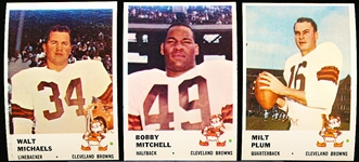1961 Fleer Football- 8 Diff Cleveland Browns