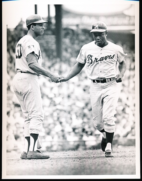 1969 Hank Aaron/Orlando Cepeda Atlanta Braves MLB B/W 7” x 9” Game Action Photo
