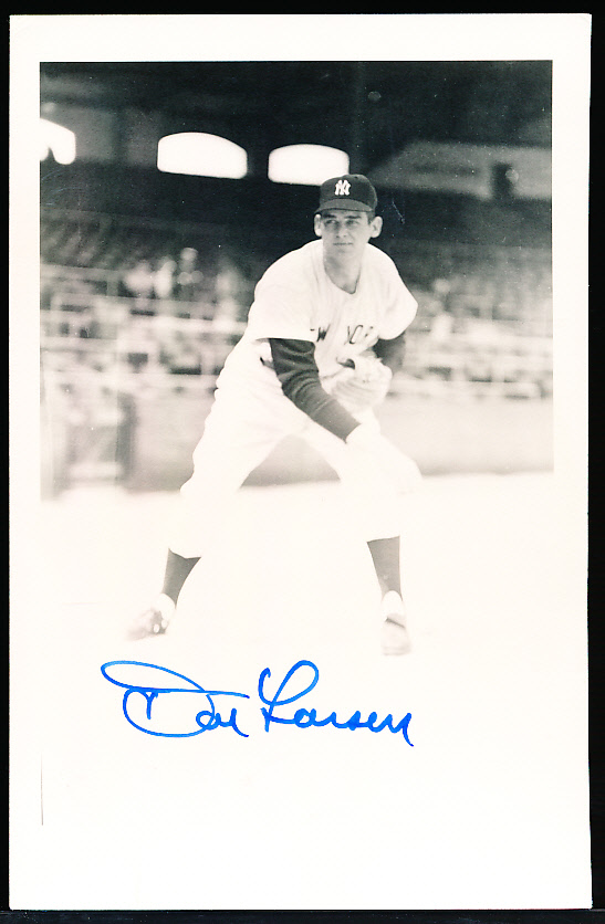 Lot Detail - Autographed N.Y. Yankees MLB B/W Photo Postcard- Don ...