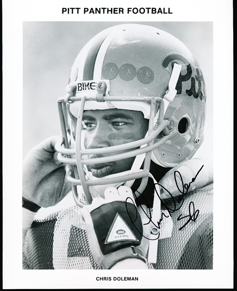 Autographed Chris Doleman University of Pittsburgh NCAA B/W 8” x 10” Photo