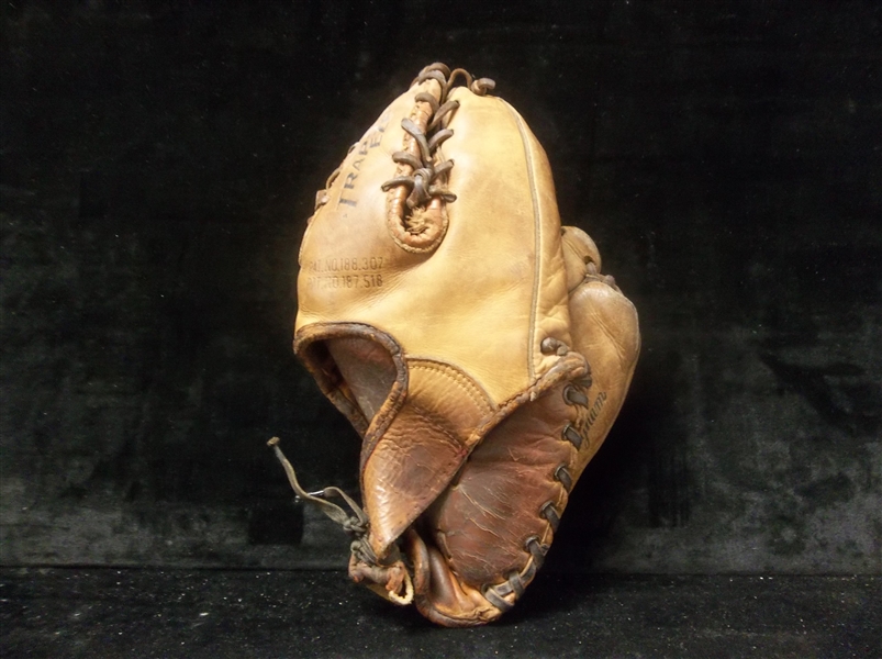 1950’s Rawlings TG82 Smokey Joe Cunningham “Trap-Eze” Model Baseball Fielder’s Glove