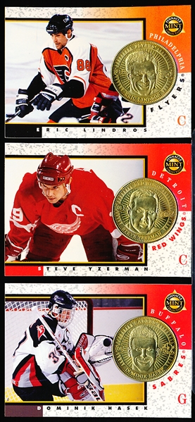 1997-98 Pinnacle Mint Hockey- Brass Coins Set of 30 with Die-Cut Cards