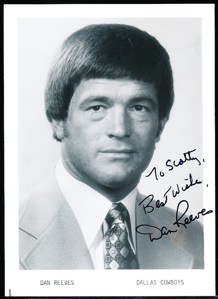 Autographed Dan Reeves Dallas Cowboys NFL B/W 5” x 7” Photo