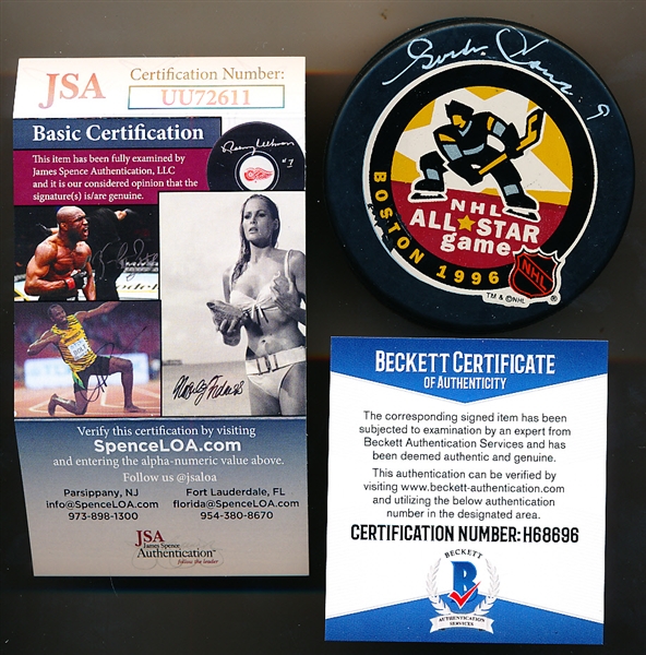 Autographed Gordie Howe 1996 All-Star Game (Boston) InGlas Co. Puck- JSA & Beckett Certified