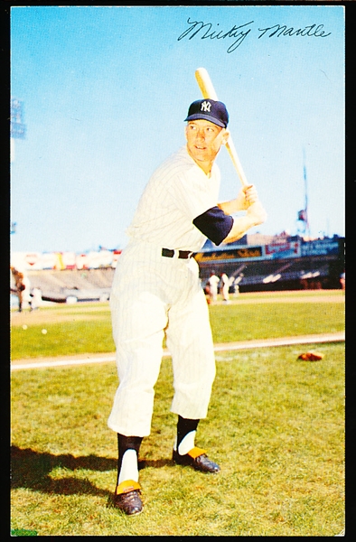 1953-55 Dormand Postcards #111 Mickey Mantle- Batting Stance