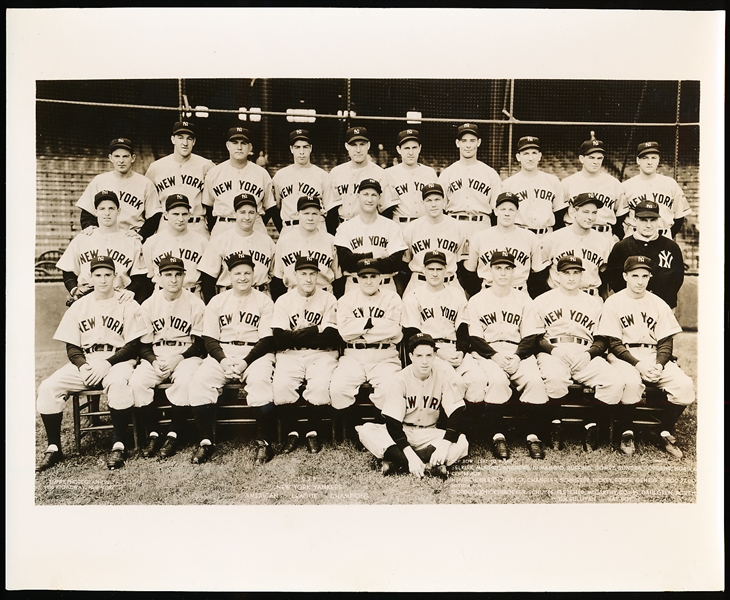 1938 New York Yankees MLB B/W 8” x 10” Type III Team Photo