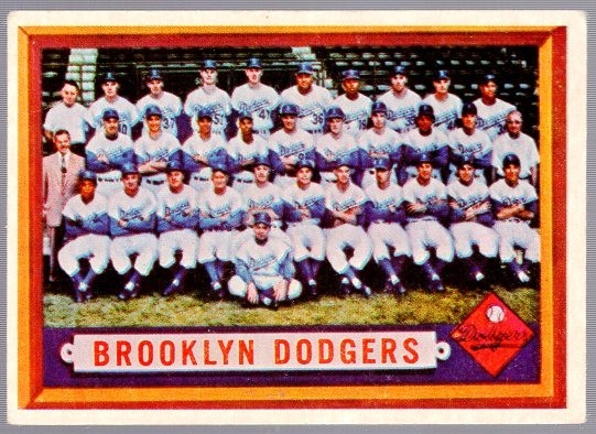 1957 Topps Bb- #324 Brooklyn Dodgers Team- Semi Hi#