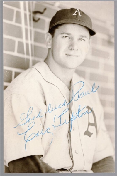 Autographed Eric Tipton Philadelphia As MLB B/W Photo Postcard